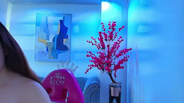 Chloe dolly online show from 04/02/26, 11:17