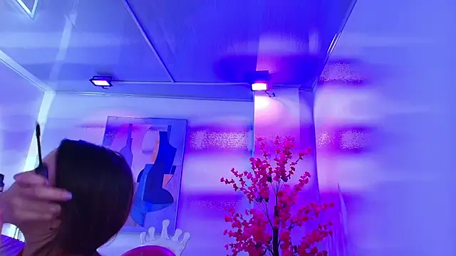 Chloe dolly online show from 03/29/26, 11:45