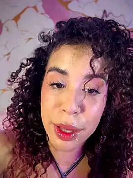 Woo isDaphne online show from 03/19/26, 10:54