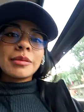 Zafira glow online show from 04/08/26, 10:22