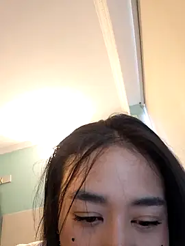 Snapshot of Zafira_glow chatting on 02/08/26, 06:38 Zafira glow online show from 02/08/26, 06:38