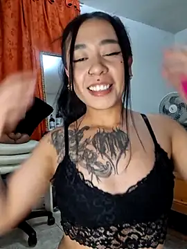 Zafira glow online show from 04/02/26, 11:44