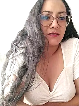 Salma-sweet online show from 04/12/26, 05:27