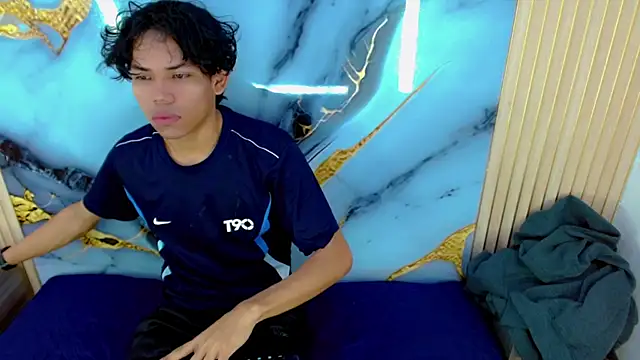 Snapshot of DaviidBuckx_ chatting on 02/28/26, 02:00 DaviidBuckx online show from 02/28/26, 02:00