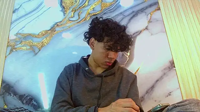 DaviidBuckx  online show from 03/09/26, 02:04