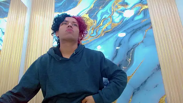 DaviidBuckx  online show from 04/08/26, 02:35