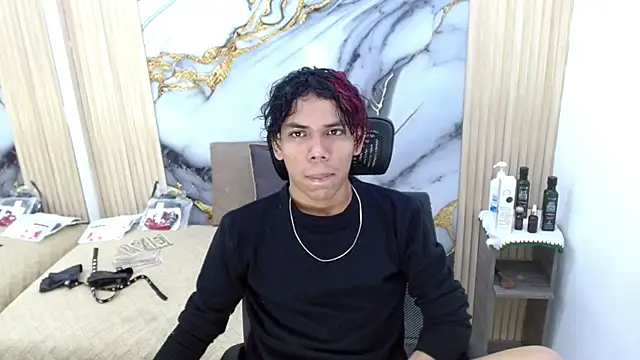 DaviidBuckx  online show from 05/06/26, 02:26