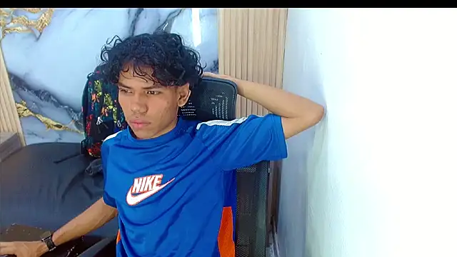 DaviidBuckx  online show from 03/11/26, 02:05