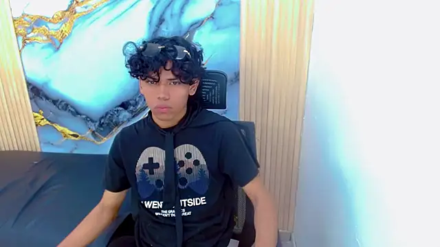 DaviidBuckx  online show from 03/29/26, 02:02