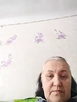 Snapshot of ViolaStar75 chatting on 02/20/26, 09:11 ViolaStar75 online show from 02/20/26, 09:11