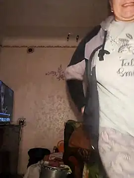 Snapshot of ViolaStar75 chatting on 02/28/26, 08:19 ViolaStar75 online show from 02/28/26, 08:19