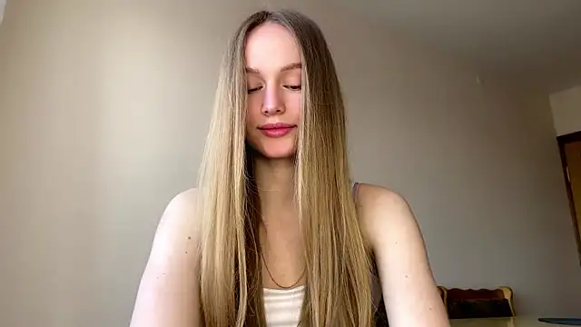 Viktoria Vibes online show from 03/18/26, 03:03