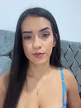 luna kissx online show from 02/21/26, 10:12