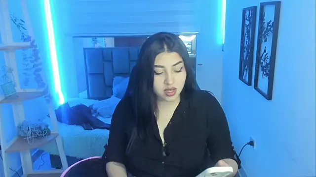 bloom winxx online show from 02/10/26, 02:43