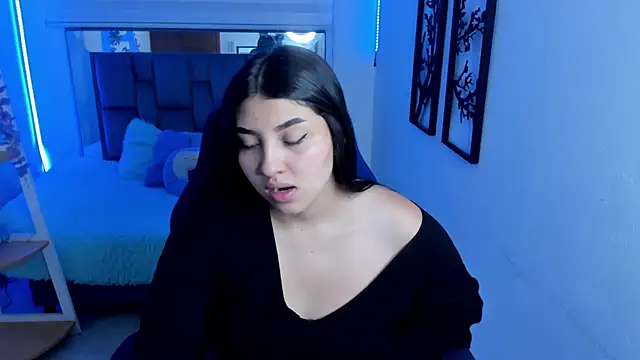 bloom winxx online show from 02/19/26, 03:14