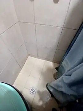 Snapshot of papi23l chatting on 02/08/26, 02:53 papi23l online show from 02/08/26, 02:53