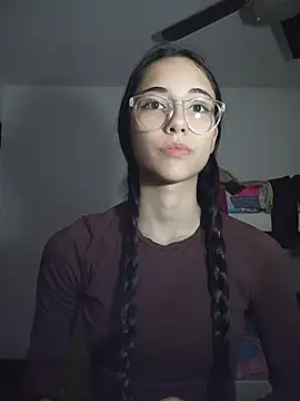isaaabelaaa online show from 04/22/26, 11:44