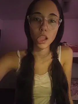 Snapshot of isaaabelaaa chatting on 02/16/26, 06:39 isaaabelaaa online show from 02/16/26, 06:39