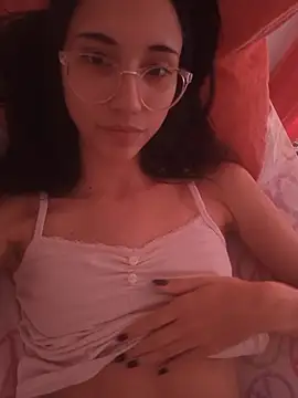 Snapshot of isaaabelaaa chatting on 02/09/26, 04:38 isaaabelaaa online show from 02/09/26, 04:38