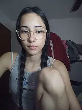 isaaabelaaa online show from 04/15/26, 11:05