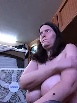 Snapshot of JMT42 chatting on 03/01/26, 03:50 JMT42 online show from 03/01/26, 03:50