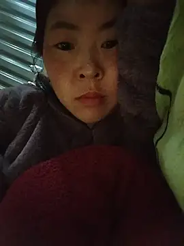 Yiyoongg online show from 05/26/26, 11:36