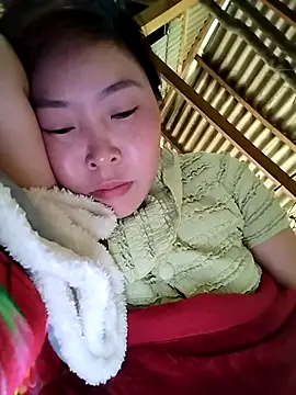 Yiyoongg online show from 03/26/26, 09:40