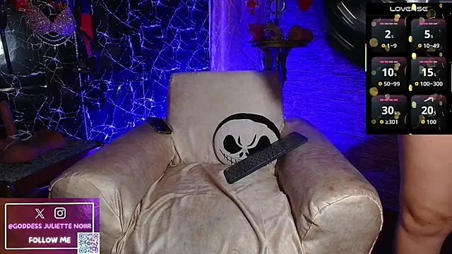 GoddessJulietteNoiir online show from 05/17/26, 11:10