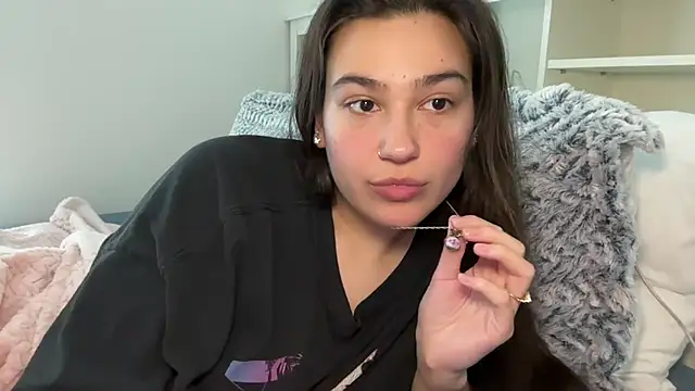 anitayurmoniii online show from 08/07/26, 09:10