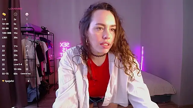 Monroe Linger online show from 04/22/26, 02:13