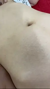 huyenzz online show from 04/23/26, 03:35