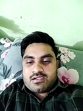 loyalboy 0052 online show from 04/15/26, 08:09