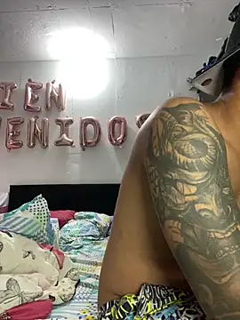 Liah Luccas online show from 05/16/26, 05:17
