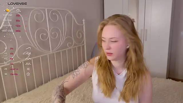 lilMelaniloveis online show from 03/04/26, 07:27