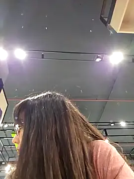 VelvetSolez online show from 04/09/26, 11:55