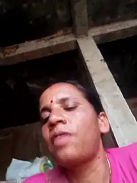 Snapshot of Anitarakkoli chatting on 06/29/26, 10:59 Anitarakkoli online show from 06/29/26, 10:59