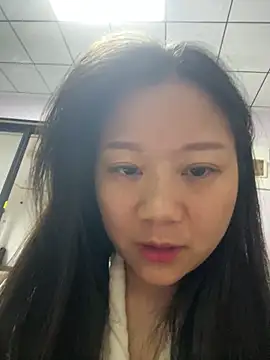 Snapshot of DDoo21 chatting on 03/30/26, 07:32 DDoo21 online show from 03/30/26, 07:32