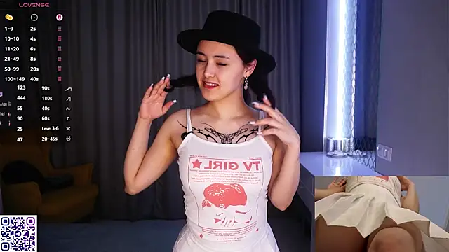 VerlieChahal online show from 03/15/26, 08:05