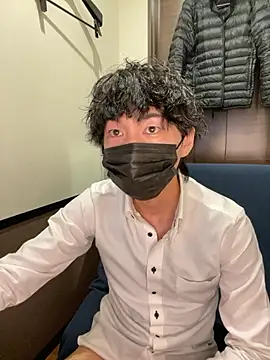 --ha-ru-- online show from 03/05/26, 10:23