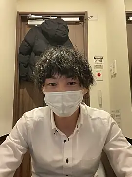 Snapshot of --ha-ru-- chatting on 02/15/26, 11:42 --ha-ru-- online show from 02/15/26, 11:42