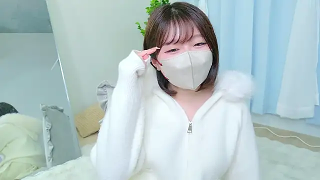 Saki chanF online show from 03/29/26, 08:05