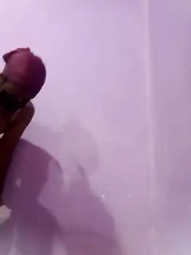 Malee S online show from 04/04/26, 05:47