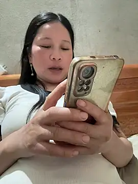 Snapshot of PTM99 chatting on 02/12/26, 05:07 PTM99 online show from 02/12/26, 05:07