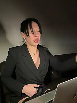 MissDeepVelur online show from 03/13/26, 05:40