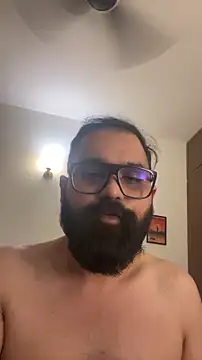 beerboy2222 online show from 04/18/26, 09:33