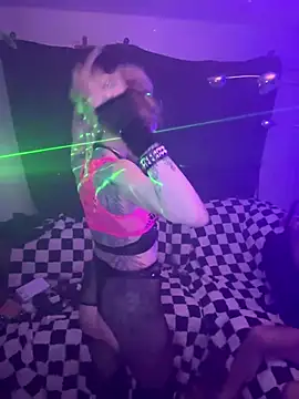 Snapshot of XXX2Freaks chatting on 02/11/26, 05:40 XXX2Freaks online show from 02/11/26, 05:40