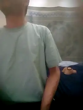 hotmanjugueton online show from 03/05/26, 04:09