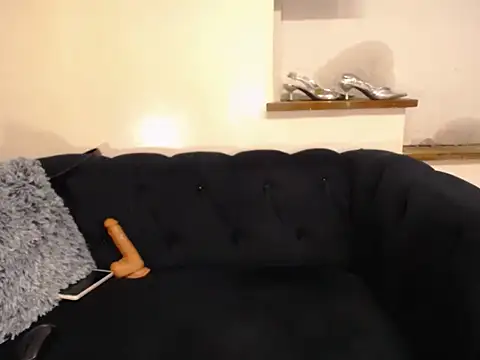 SexyRihannaX online show from 03/05/26, 01:13