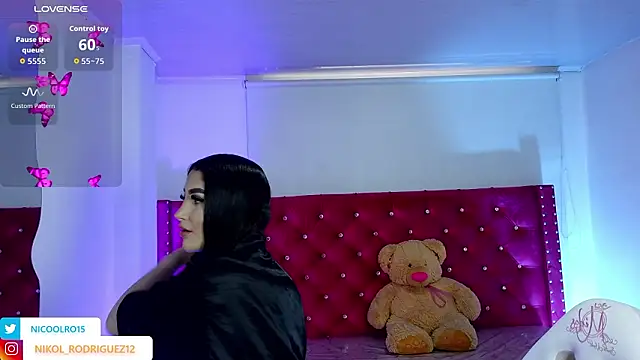 babyy nicols m online show from 03/26/26, 11:41