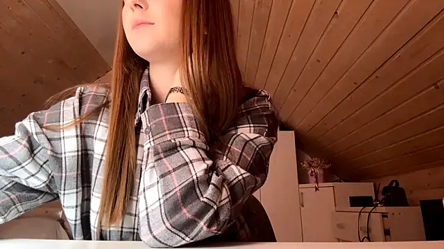 TessSamul online show from 03/24/26, 01:33